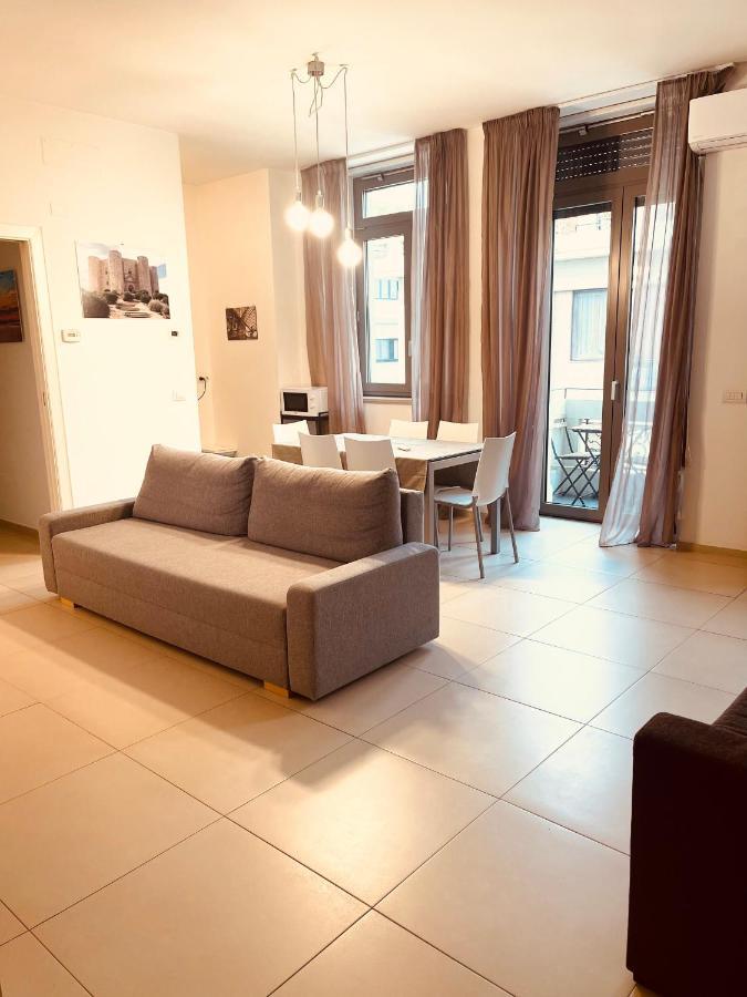 Berga Exclusive Suite 5 Bari Buitenkant foto